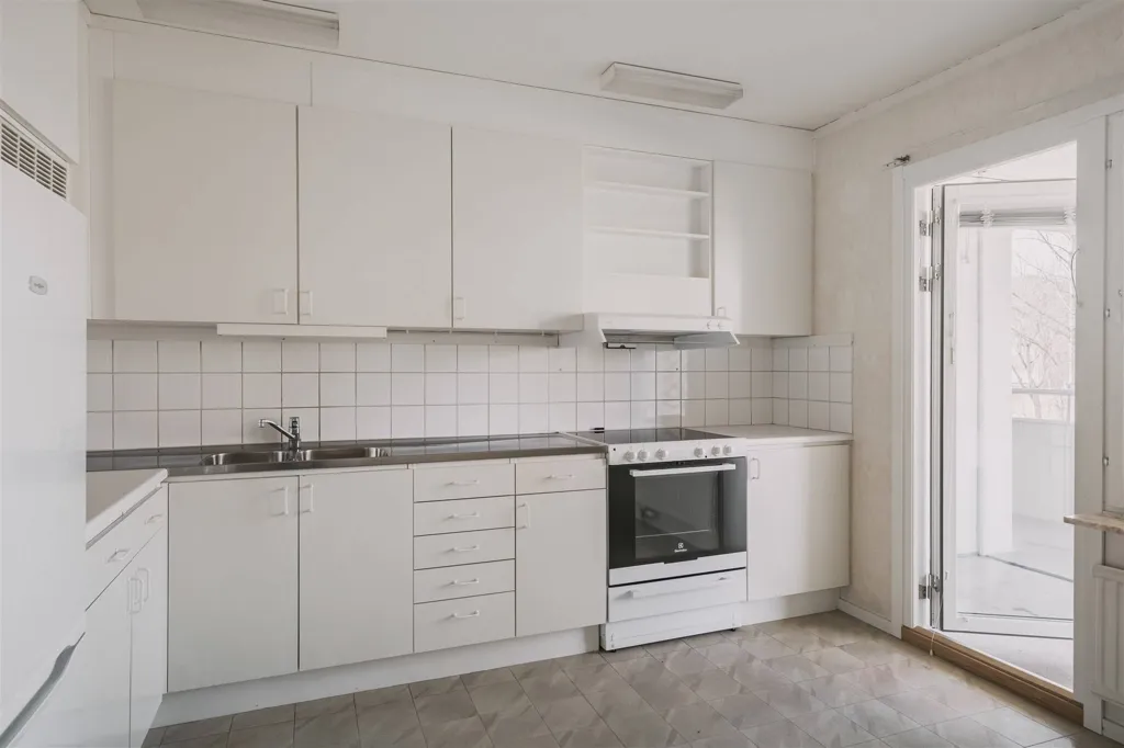 Cuisine - Apartment with Balcony in Mariestad