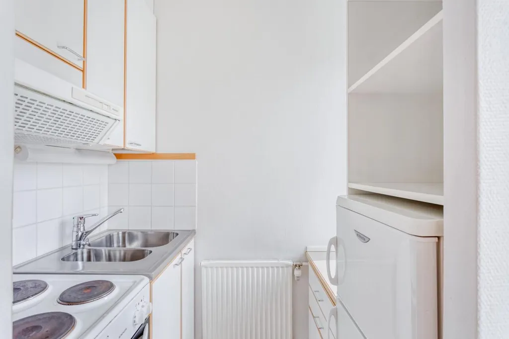 Cuisine - Bright Studio Apartment in Haaga, Helsinki