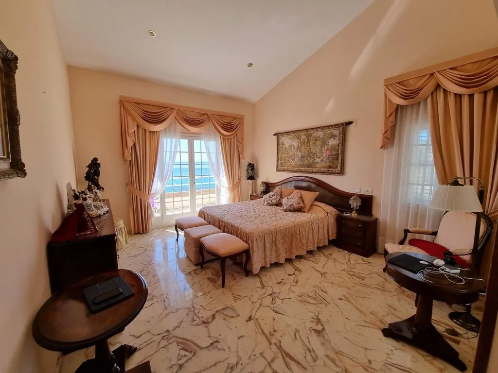 Magamistoad - Chalet with Sea Views in L'Ametlla de Mar