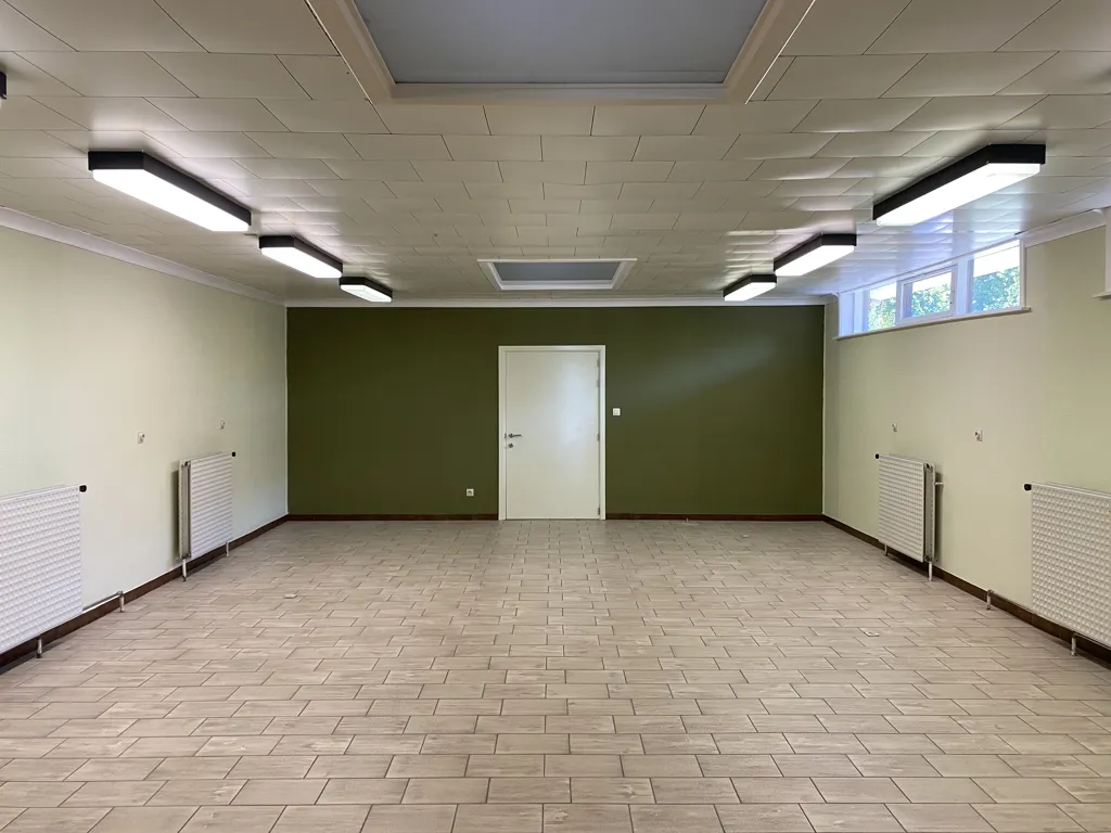 Toad - Office Space with Parking in Lichtervelde