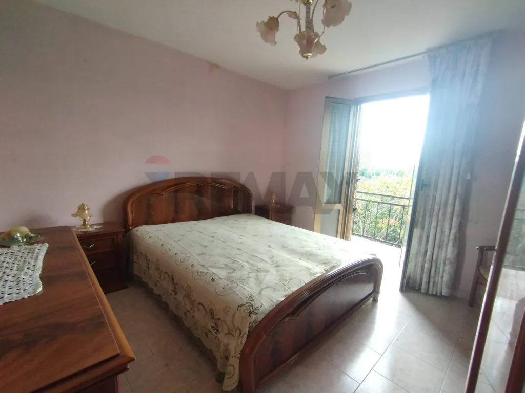 Magamistoad - Semi-Independent House in Lucito