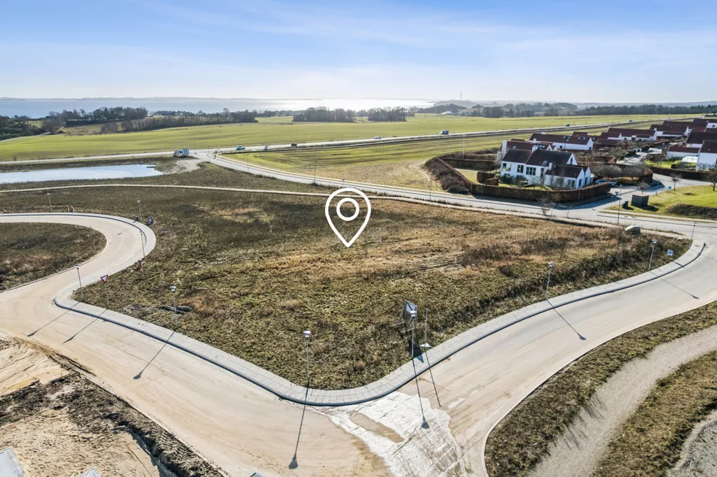 Õhuvaade - Year-Round Plot with 5G Coverage in Rønde