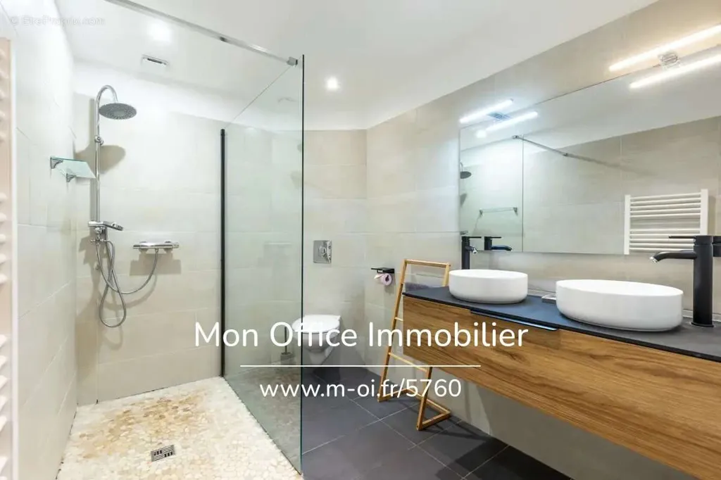 Vannitoad - Seaside Villa with Pool in Agay