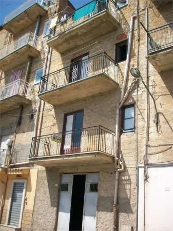 Esterno - Terratetto unifamiliare con ampio giardino a Favara