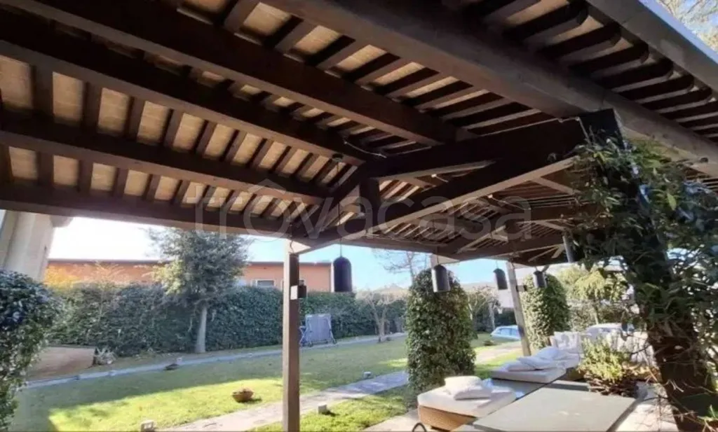 Terrass - Rustic Villa with Private Garden in Corciano