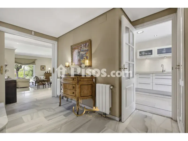 Entrée - Renovated Chalet with Garden in Simón Verde