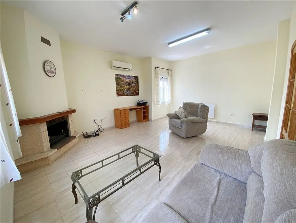 Séjour - Spacious Adjoined Villa with Terrace in Zurgena
