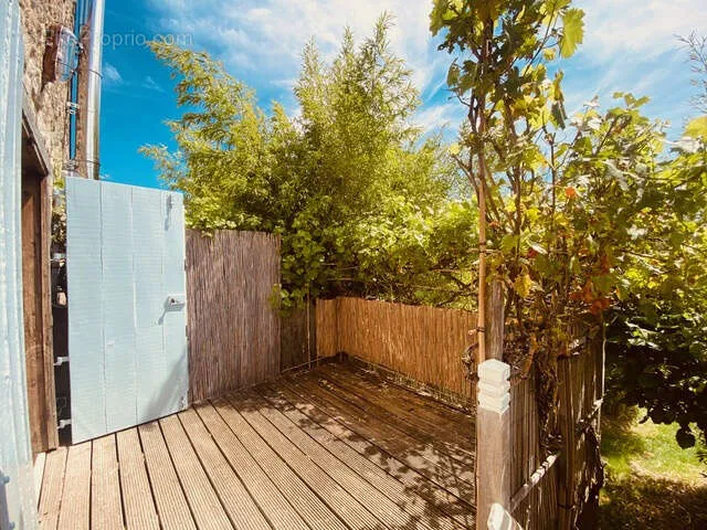 Jardin - Fermette avec deux logements et jardin à Laféline
