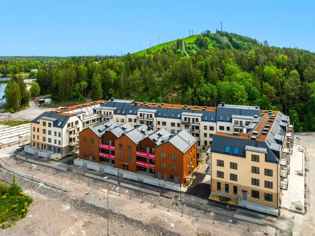 Vue aérienne - Modern Apartment with Lakeside Terrace in Sollentuna