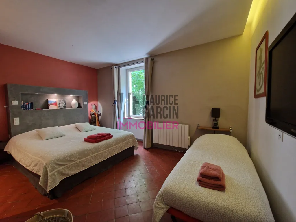 Magamistoad - Luxury House with Pool in Caumont-sur-Durance