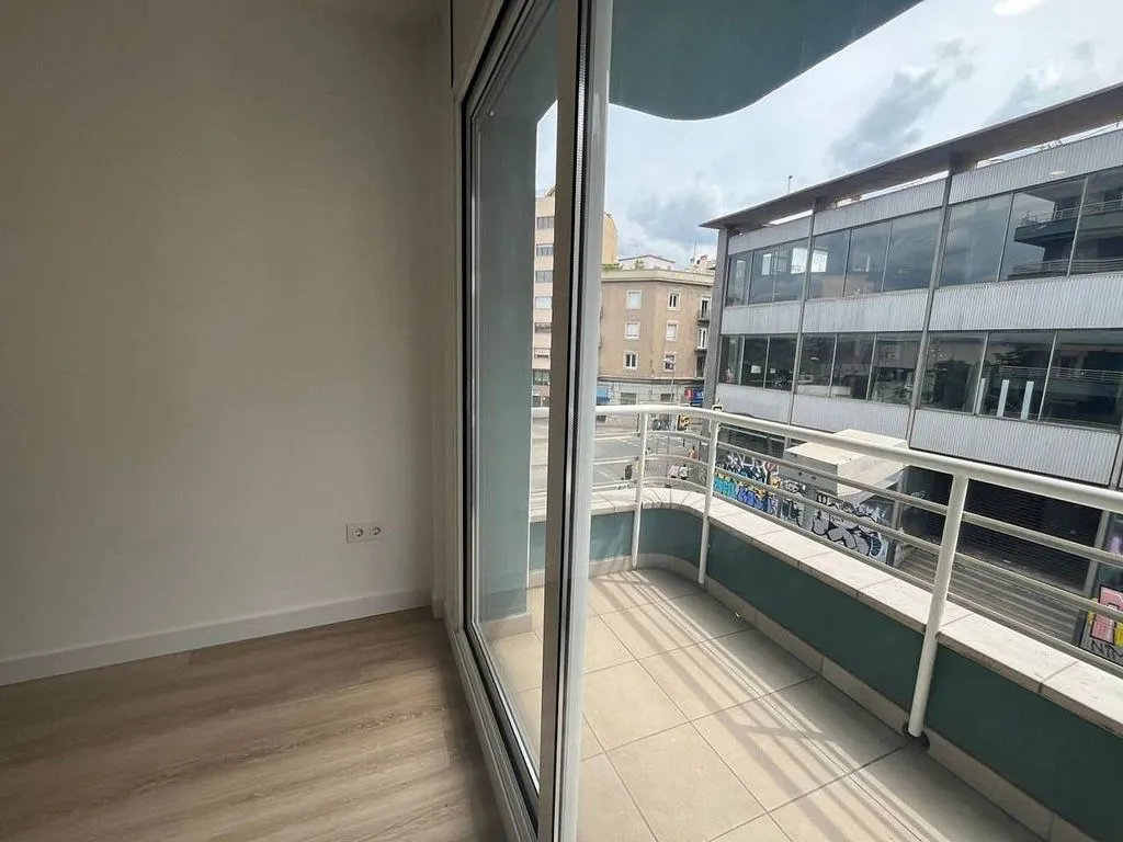 Balcony - 1-Bedroom Flat with Balcony in Girona Centre