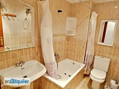 Bagni - Student Flat with Balcony in Central Location