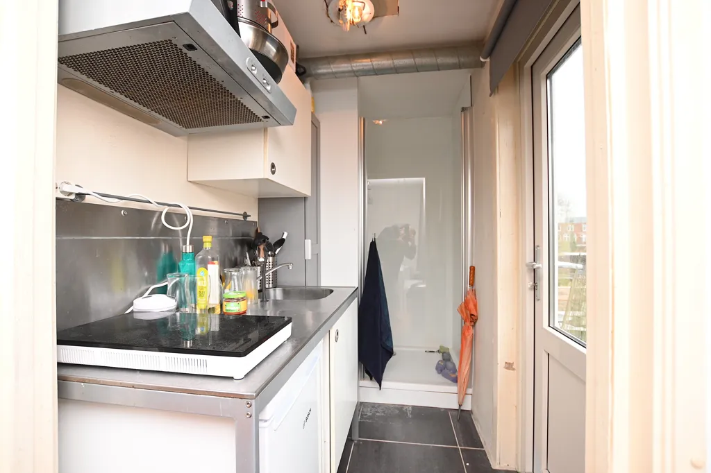 Cuisine - Studio with Balcony in Groningen