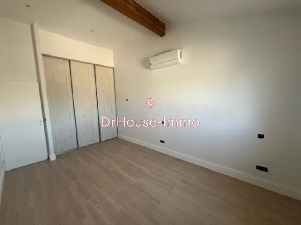 Magamistoad - Modern House with Terrace in Tauriac