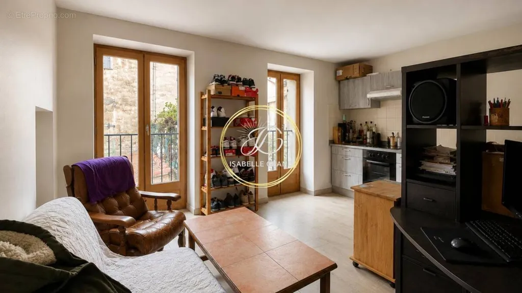 Séjour - Appartement T2 Centre-ville Prades