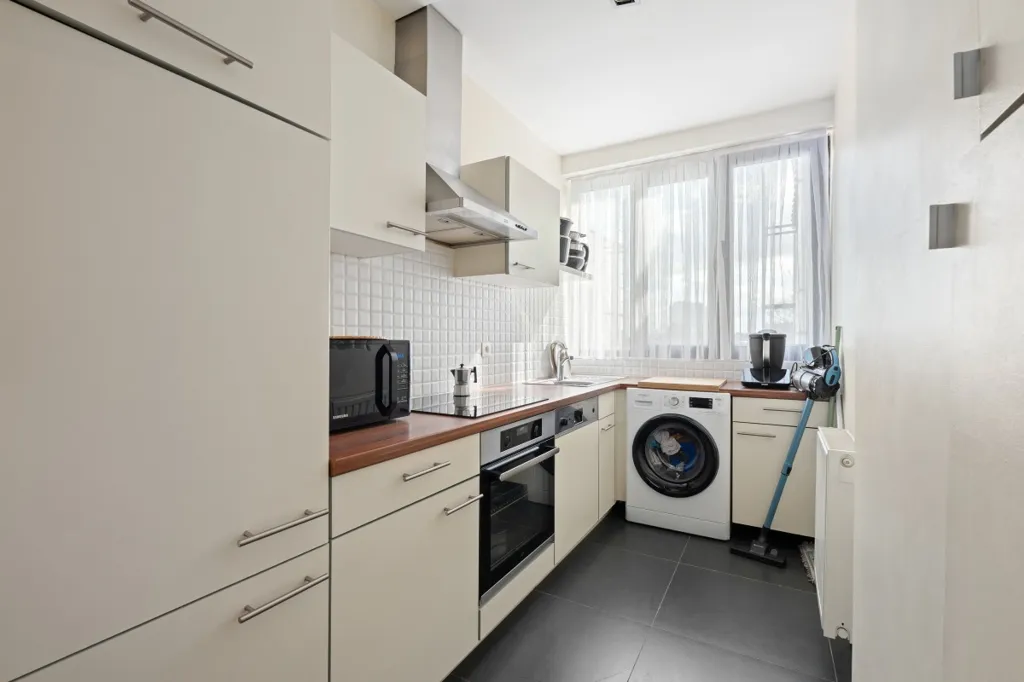 Köök - Move-in Ready Apartment with Garden in Wilrijk