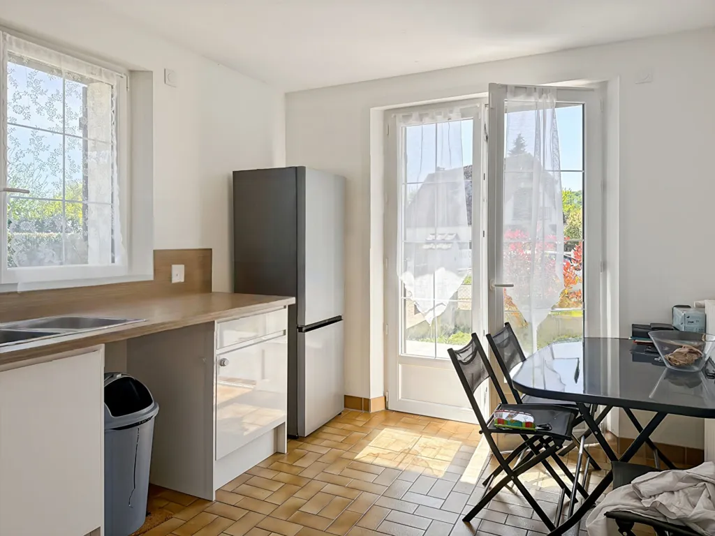 Köök - 5-Bedroom House with Garden in Vascœuil