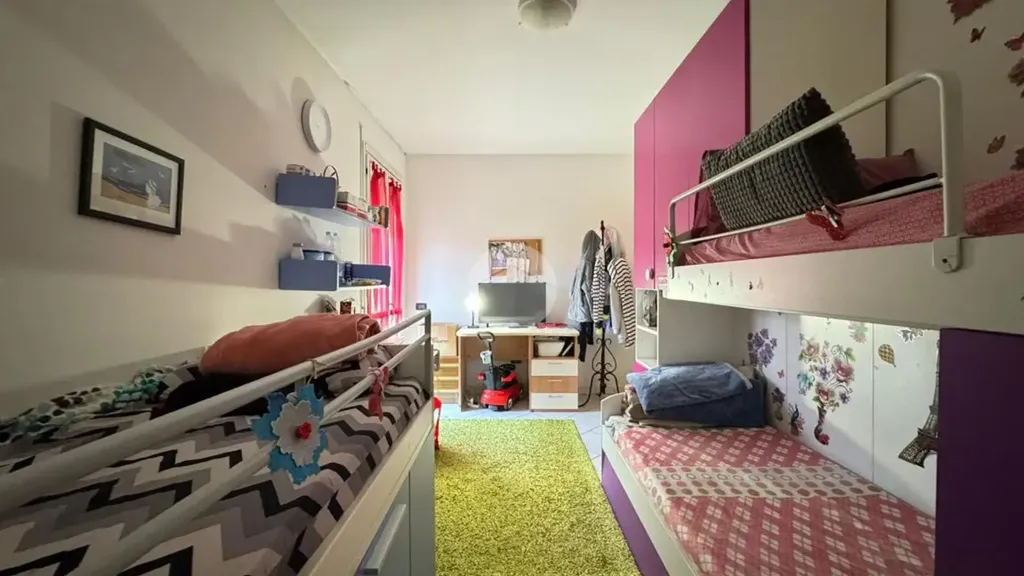 Appartement 3 pièces à IT