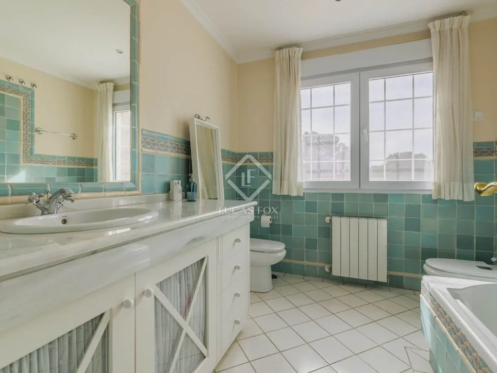 Vannitoad - Luxury Villa with Pool in Boadilla del Monte