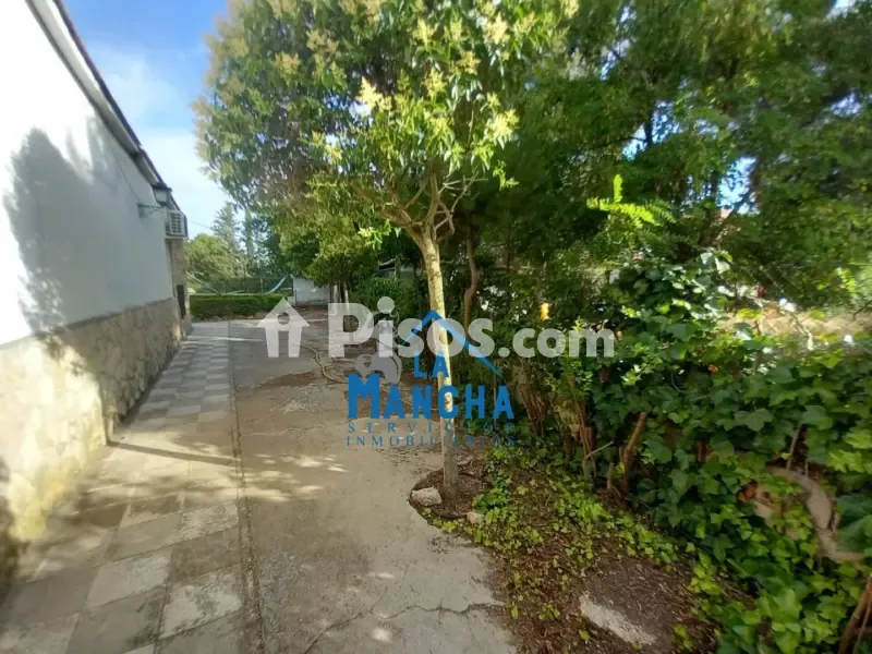 Aed - Rustic House with Pool in Jaén Road Area