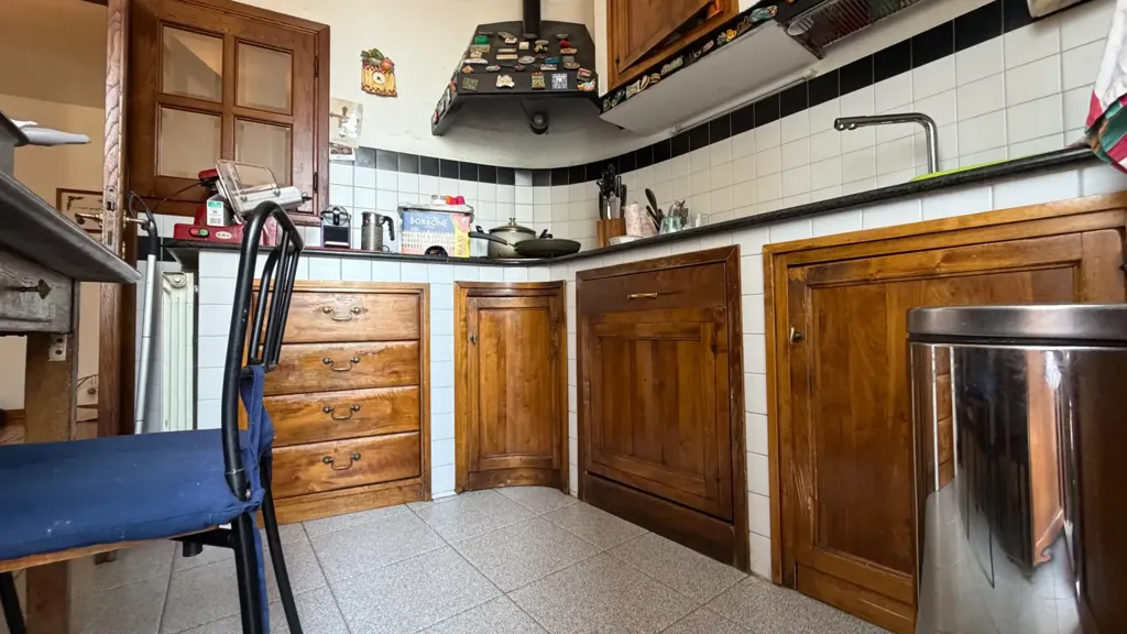 Cucina - Appartamento con terrazza e mansarda a Firenze