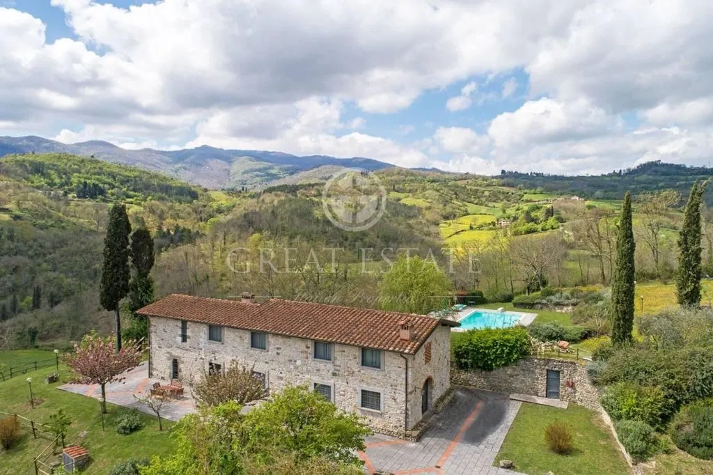 Õhuvaade - Tuscan Farmhouse with Pool in Mugello