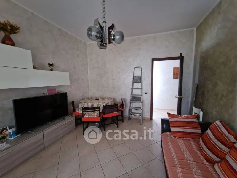 Elutuba - Rustic Trilocale with Garage in Viadana
