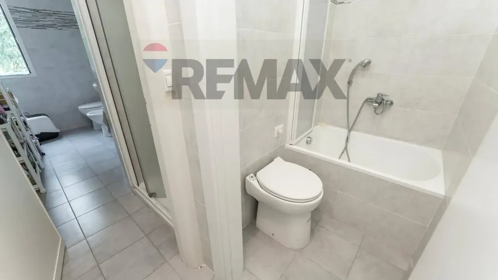 Vannitoad - Shared Apartment with Balcony near Bicocca, Milan