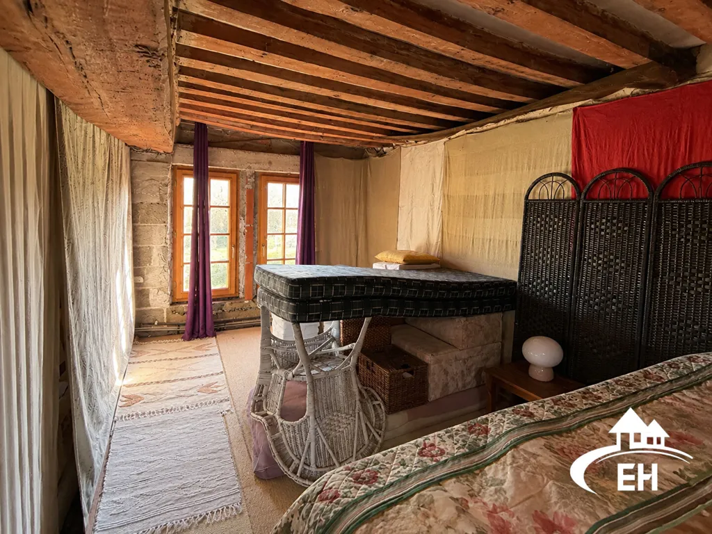 Bedrooms - 16th Century Manor with Historical Features near Rugles