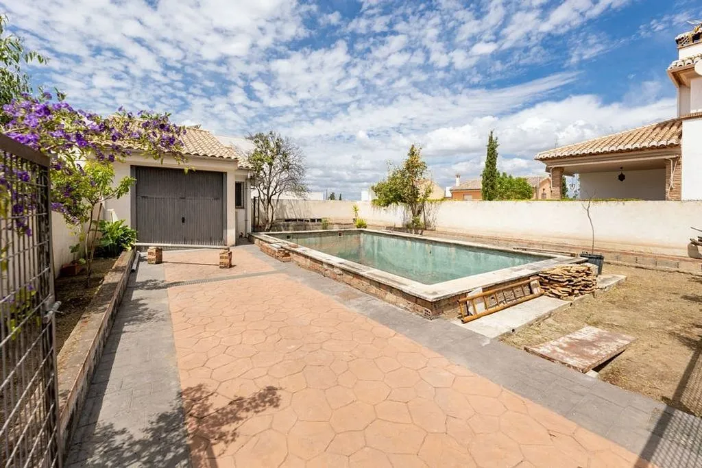 Piscina - Chalet with Pool and Terrace in Huétor Vega