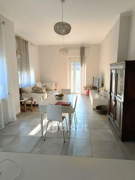 Salle à manger - Rear-Access Villa with Garden in Frassineto Po
