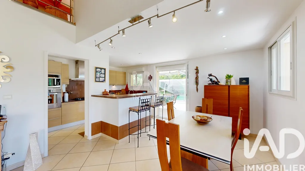 Sala da pranzo - Architectural Villa with Pool on Bruguières Heights