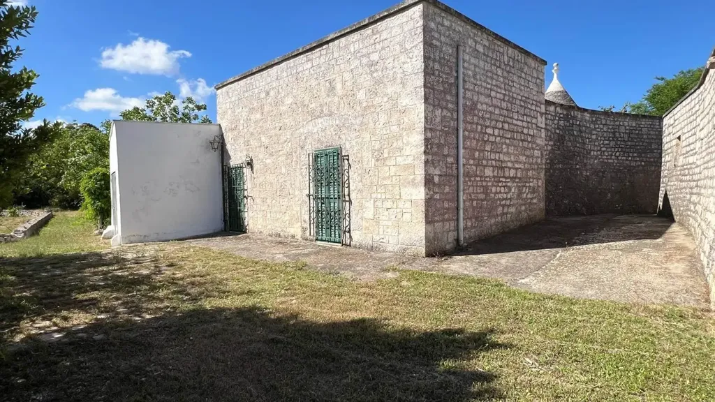 Aed - Trullo Complex with Garden in Locorotondo