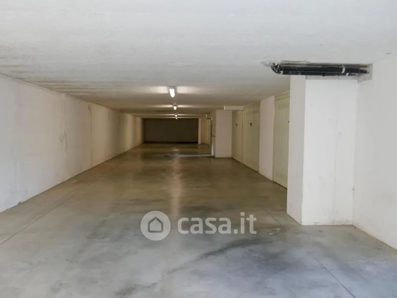 Garage - Ground Floor Flat with Garden in Spilimbergo Centre