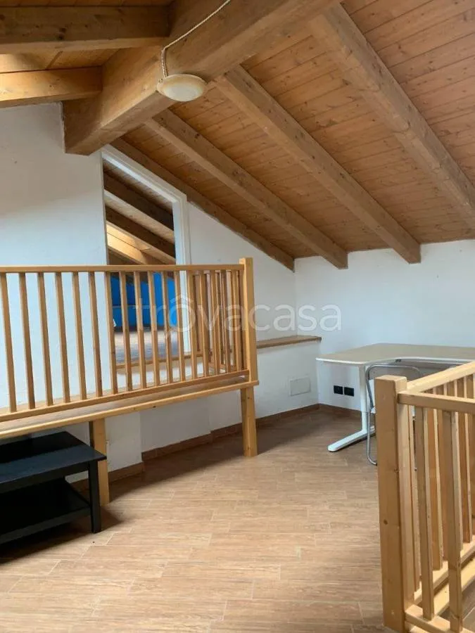 Pièces - Rustic-Style Flat with Sunny Terrace in Vernante