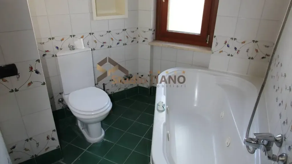 Vannitoad - Bifamiliare Villa with Garden in Rende