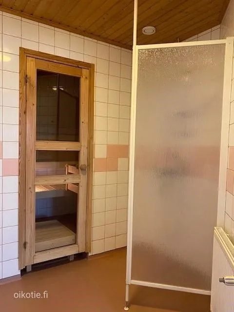 Bagni - 2-Bedroom Flat with Balcony in Old Town Kokkola