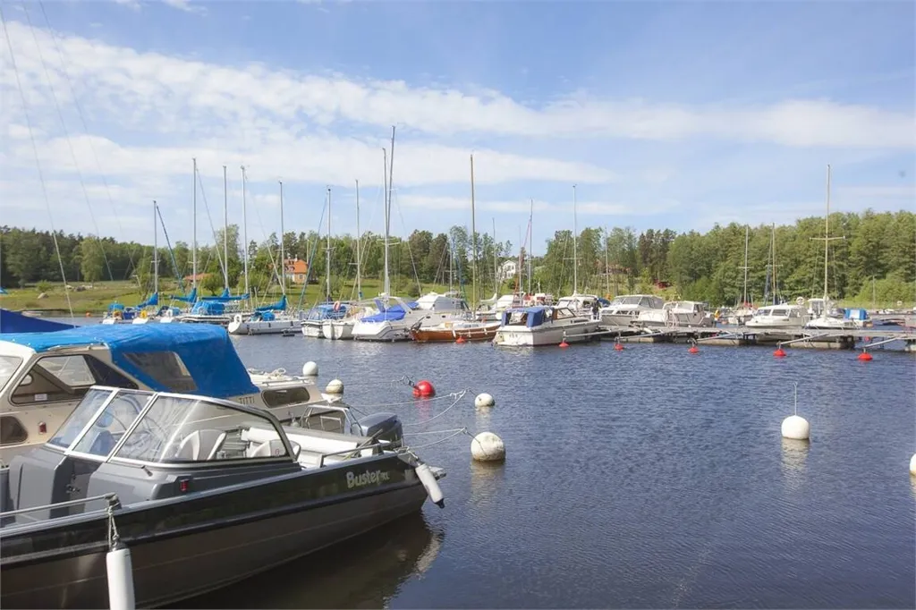 Aed - 6-toaline maja asukohas Sigtuna kommun