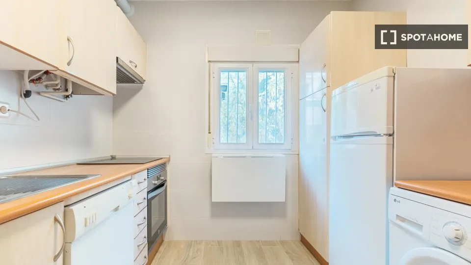 Köök - Shared Room in 5-Bed Flat in Prosperidad