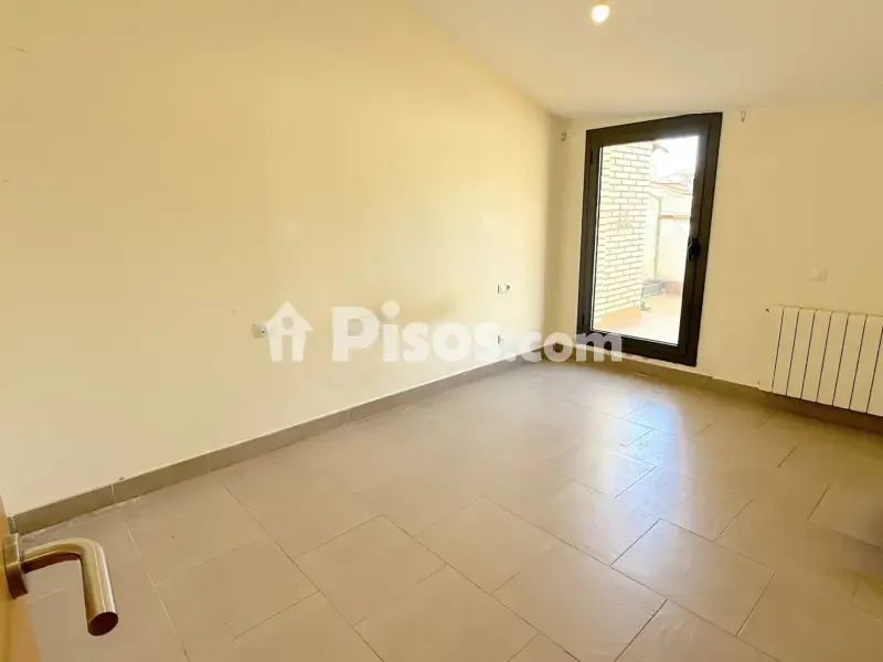 Pièces - Duplex with Terrace in Rubí, Ca N'Oriol