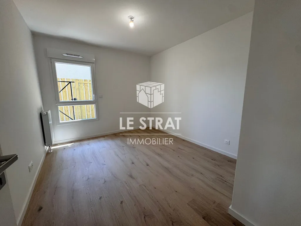 Pièces - Appartement 3 Pièces avec Terrasse à Épron