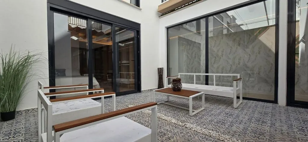 Jardin - Luxury Villa with Sea View in Valencia