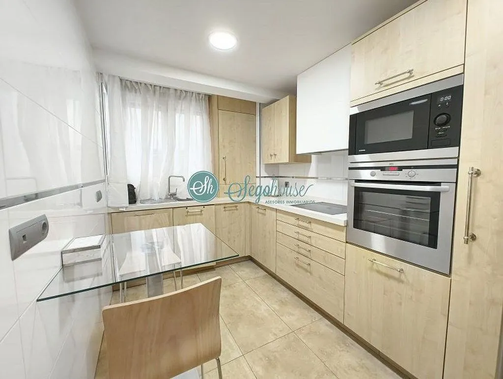 Kitchen - Modern Flat with Terrace in Ezequiel González
