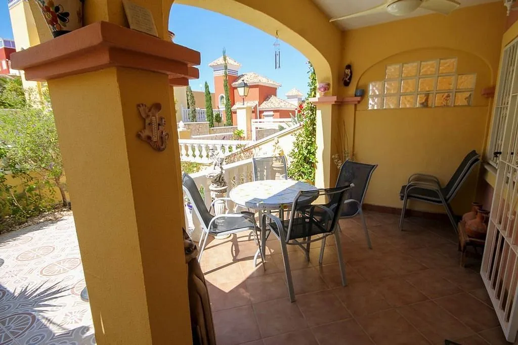 Terrazza - Semi-Detached House with Pool in Bosque de las Lomas