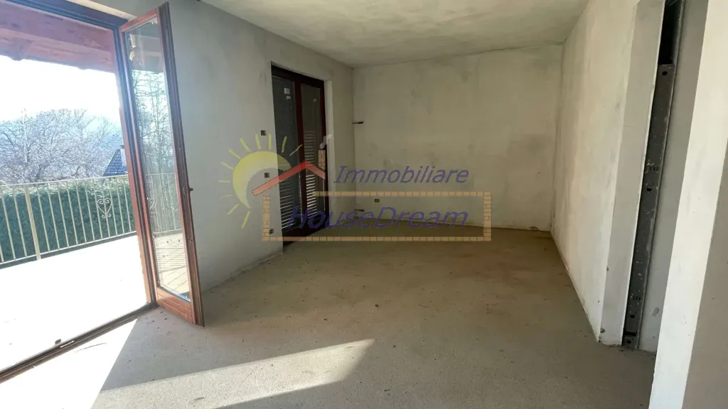 Terrasse - Terraced Villa with Private Garden in Nebbiuno