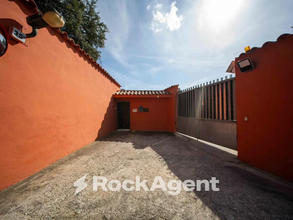 Välivaade - Luxury Villa with Pool in Sassari, Sardinia