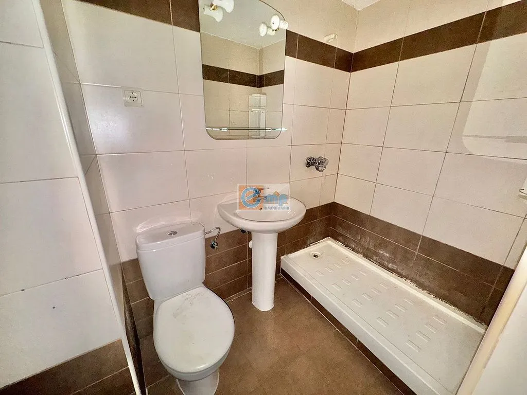 Bathrooms - Apartment with Balcony in Santa Bárbara