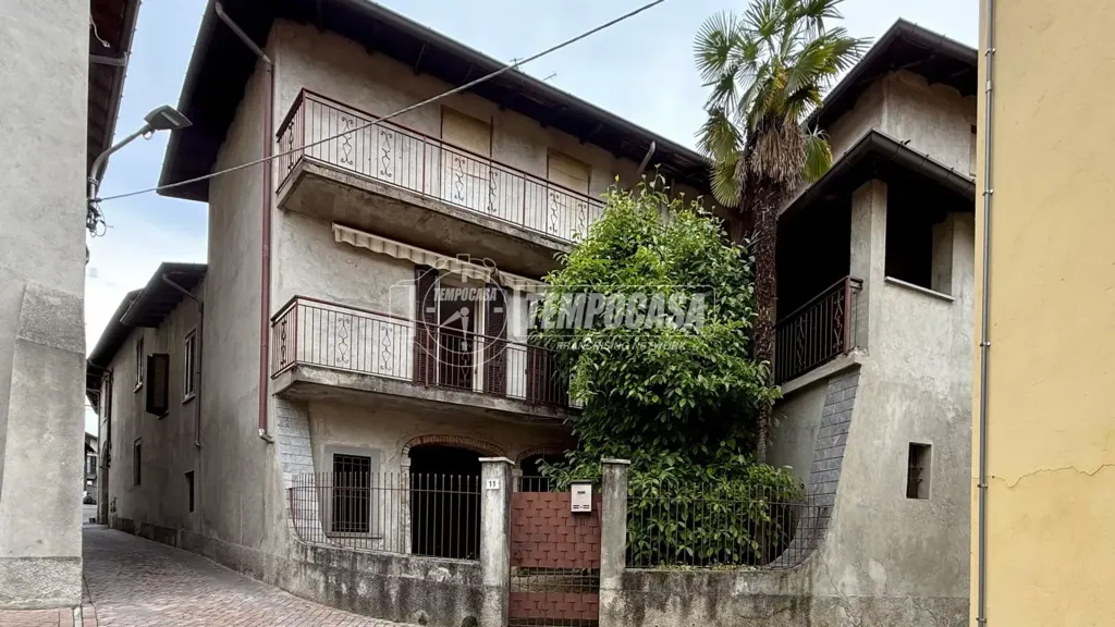 Välivaade - Trilocale with Terraces in Viganò