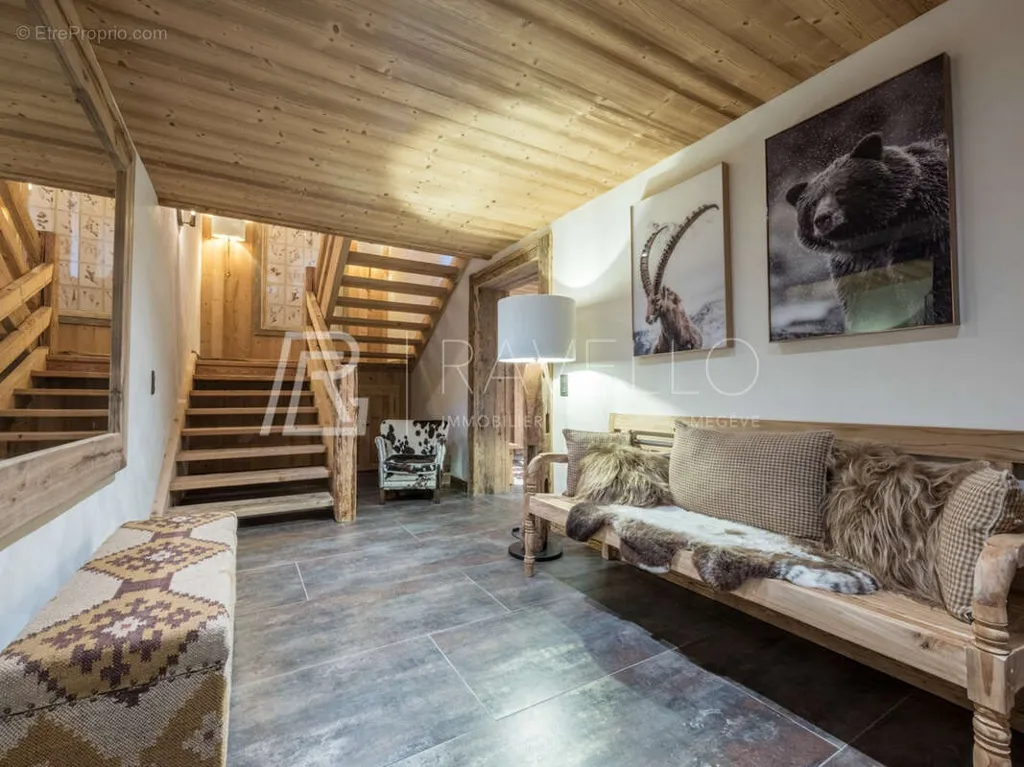 Séjour - Chalet avec Vue Panoramique en Val d'Arly
