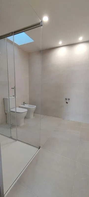 Salles de bain - Modern Penthouse with Pool in El Peral